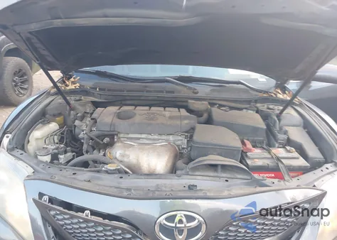 2011 Toyota Camry Se z USA, uszkodzony, nr VIN 4T1BF3EK3BU676632